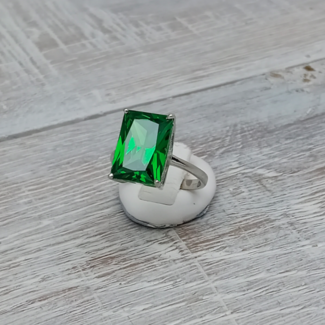 Emerald (Lab Grown) Rings - Size 9 Emerald Cut Faceted - Claw Prong Set Sterling Silver