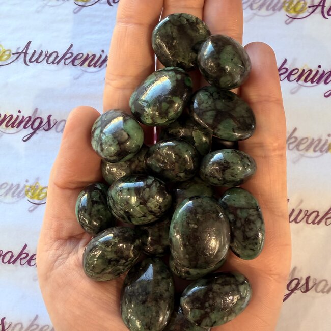 Emerald (AAA Grade) - Tumbled  Smooth