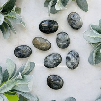 Labradorite Palm Pillow Pocket Stone - Large Galletts