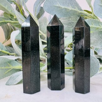 Green Sandstone (Goldstone Gold Stone) Sand Stone Tower Point Generator - Medium (3-4")