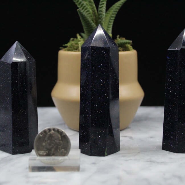 Blue Sandstone (Goldstone Gold Stone) Sand Stone Towers Points Generators - Medium (3-4")