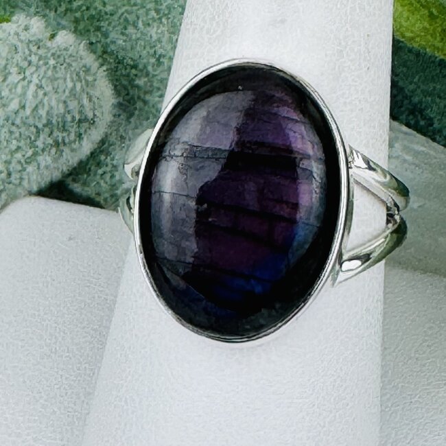 Purple Fire Labradorite Rings - Size 10 Oval Bezel Set - Sterling Silver