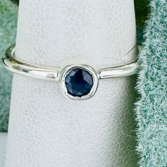 Blue Sapphire Rings - Size 8 Round Circle Faceted - Bezel Set Sterling Silver