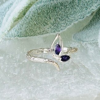 Amethyst Leaf Rings - Size 7 Marquise Claw Prong Set - Sterling Silver