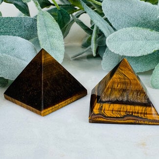 Gold Tigers Eye Pyramid - Large 1.25" Tiger's