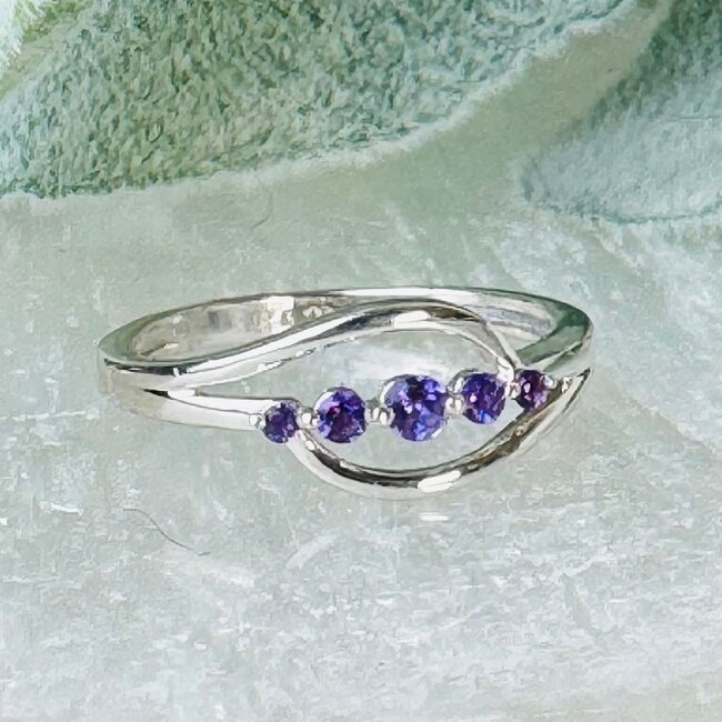 Amethyst 5 Stone Rings - Size 10 Round Circle Claw Prong Set - Split Front Sterling Silver