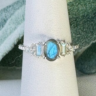 Labradorite Rings - Size 8 Oval & Round Faceted - Claw Prong Set Sterling Silver