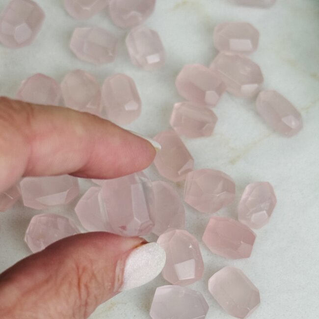 Rose Quartz Free Form Faceted - Small .5"