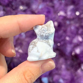 White Howlite (Magnesite) Sitting Cats Kitten Kitty - Small 1" Carving Animal Figurine