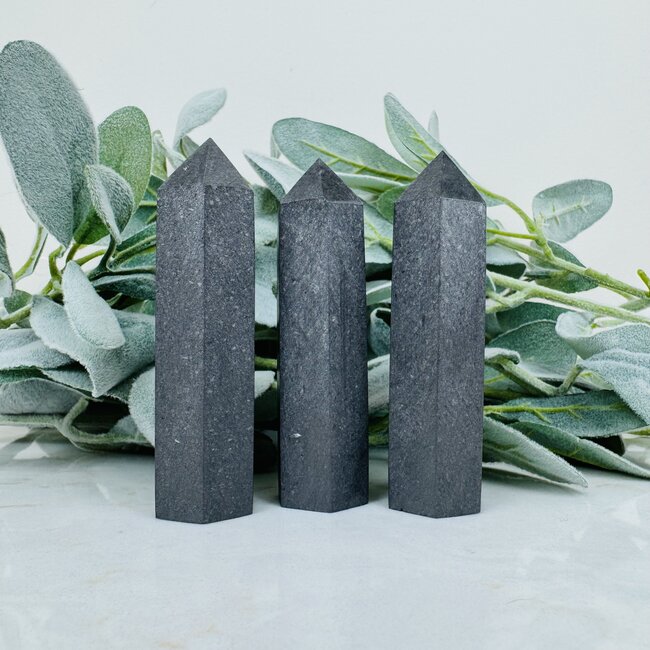 Shungite Towers Point Generator - Medium (2-4") Matte