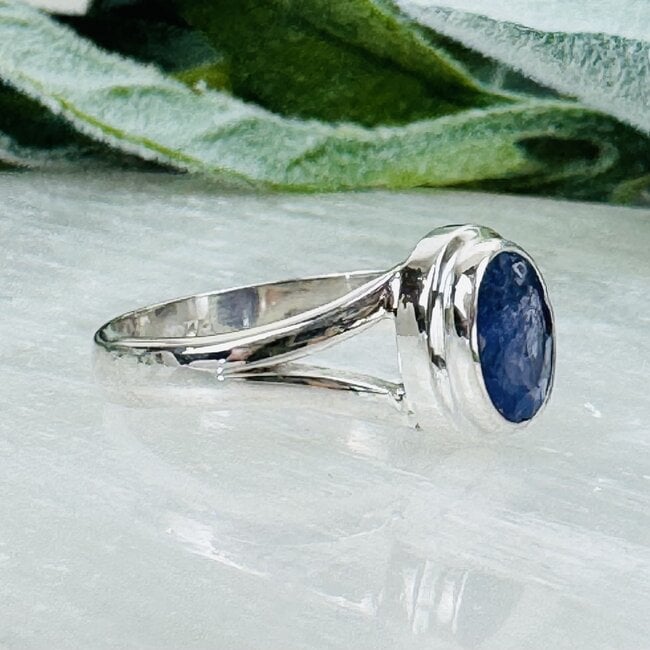 Tanzanite Rings - Size 9.5 Oval Faceted Bezel Set - Split Band Sterling Silver