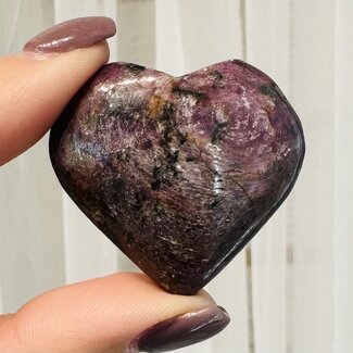 Red Ruby Hearts - Large 1.25-2"