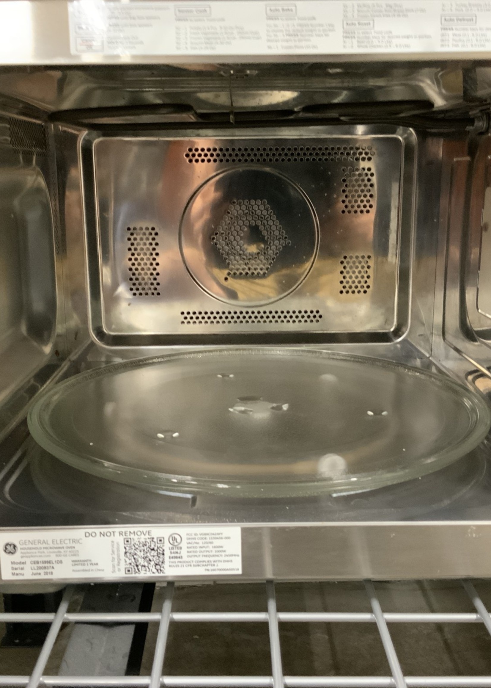 1.5 CU. FT. CONVECTION MICROWAVE OVEN