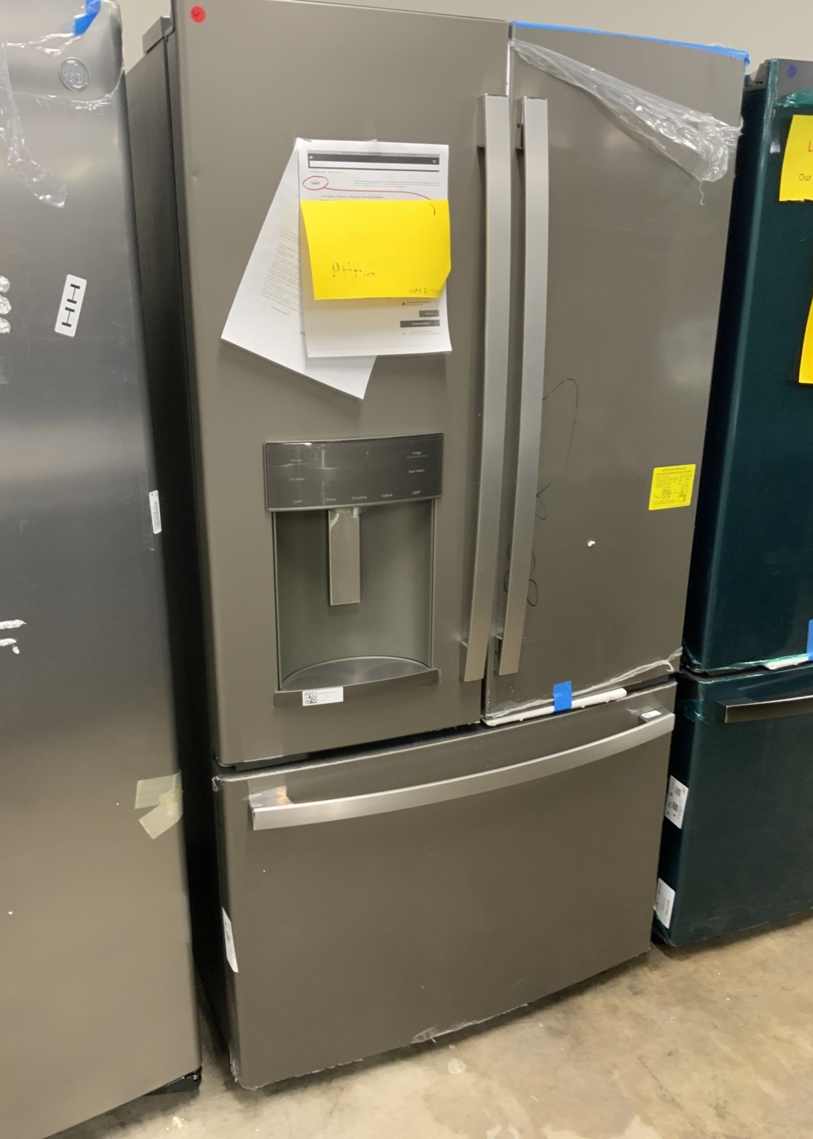 GE GE 22.2 cu.ft Counter-depth French Door Refrigerator