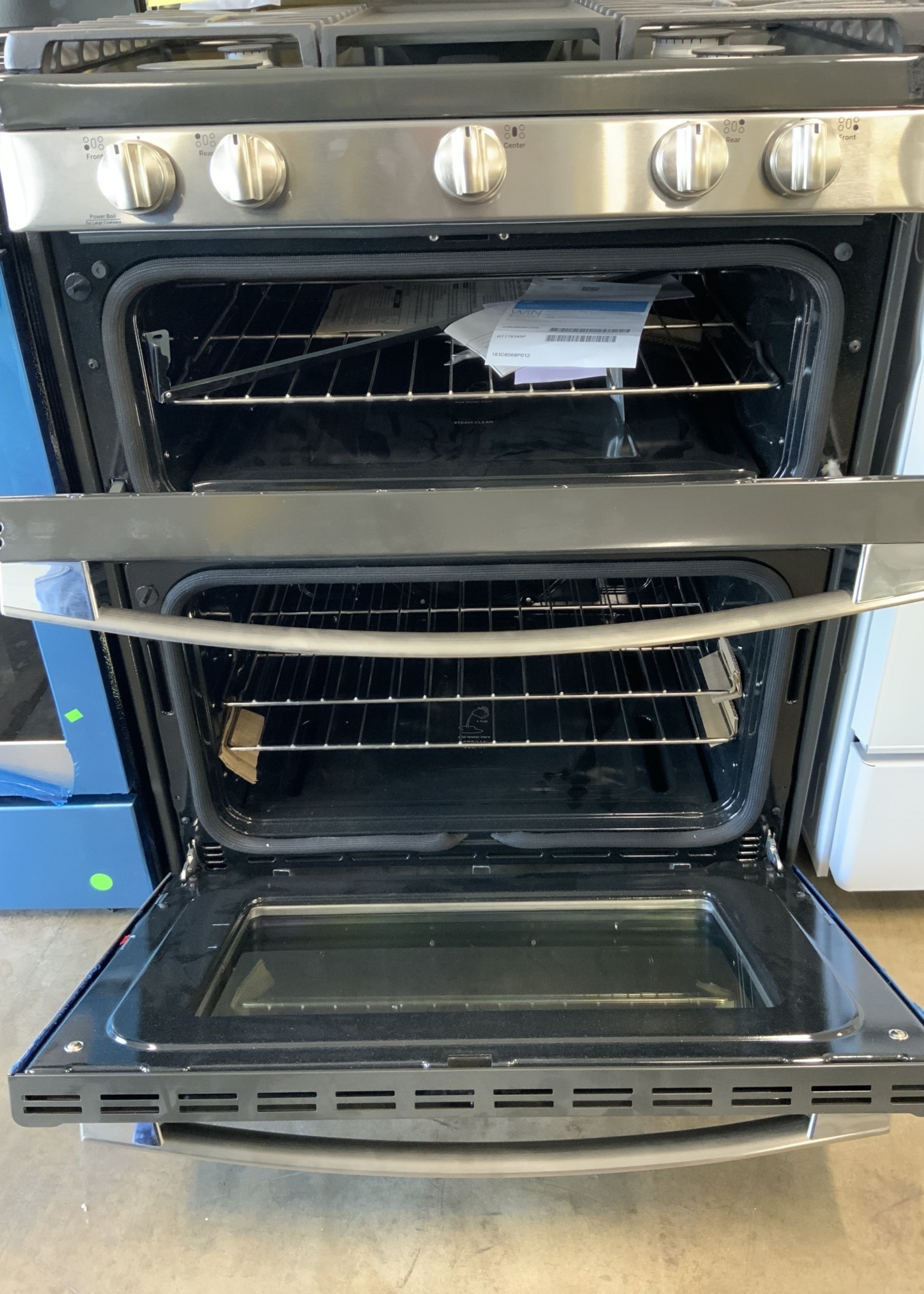 GE GE® 30" Free-Standing Gas Double Oven Convection Range