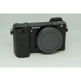 Sony Used Sony a6000 Alpha Mirrorless Digital Camera (A) Sony Used Sony a6000 Alpha Mirrorless Digital Camera (A)