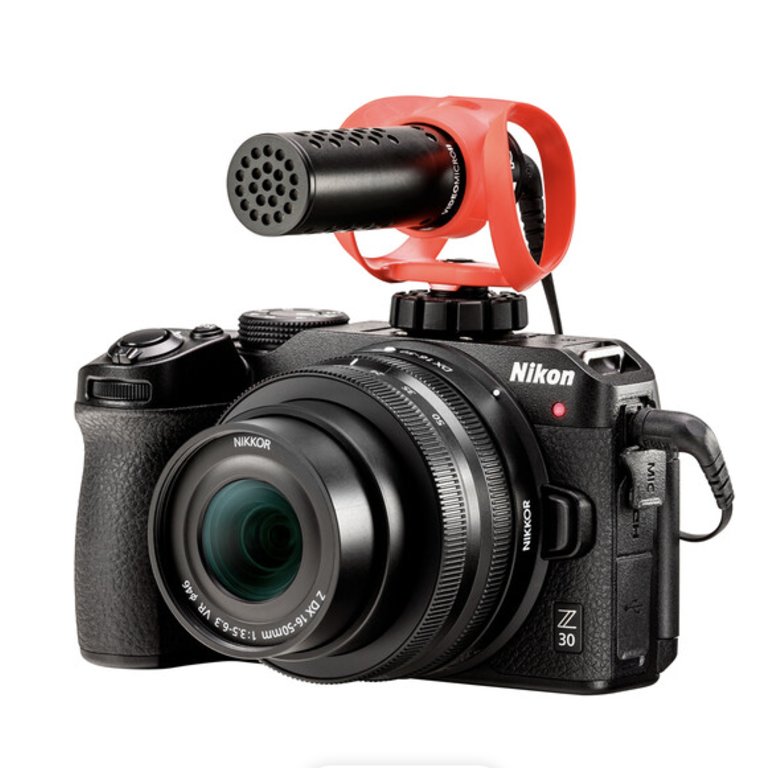 Nikon Nikon Z30 Creator's Kit (Camera, Lens, Mic & Bluetooth Remote Handle)