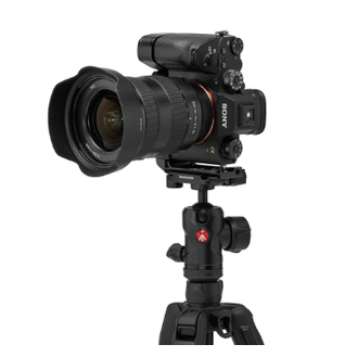 Manfrotto Manfrotto BeFree Advanced AS Lever Aluminum Tripod (MKBFRLA4FB-BH) Manfrotto Manfrotto BeFree Advanced AS Lever Aluminum Tripod (MKBFRLA4FB-BH)