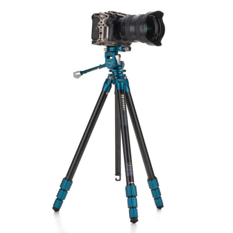 Benro Benro SuperSlim AL 0 Series, 4 Section Tripod with PHVF2 Flip Head