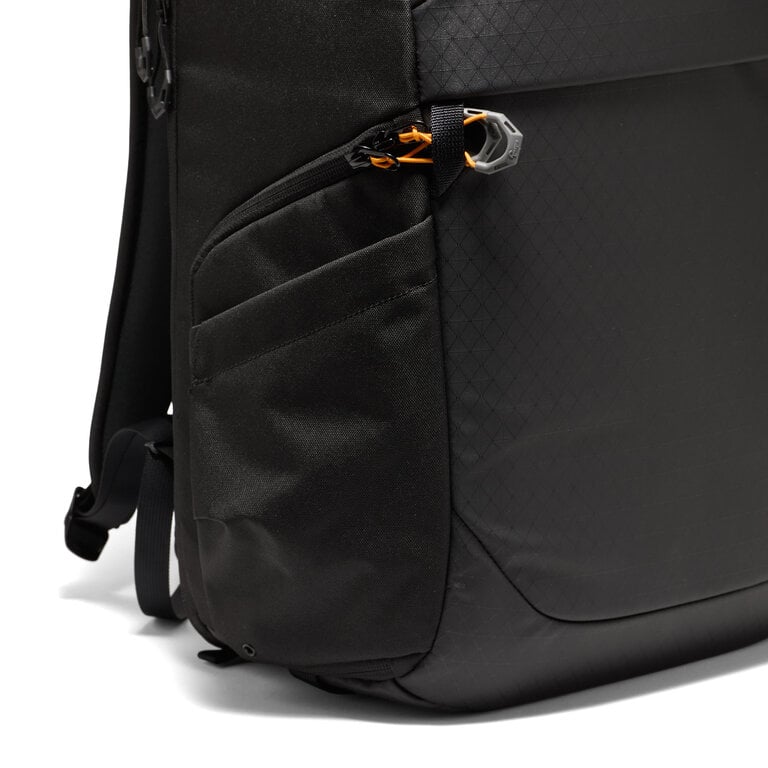LowePro Lowepro Fastpack BP 450 AW IV LP37508