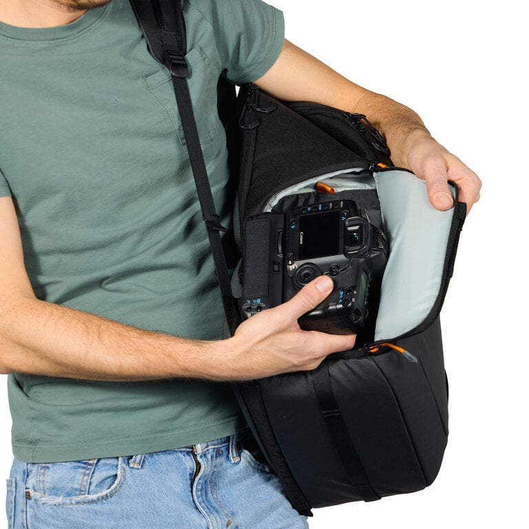 LowePro Lowepro Fastpack BP 450 AW IV LP37508