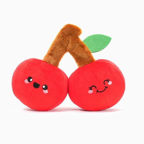 Hugsmart Fuzzy Friendz Picnic Time Cherry