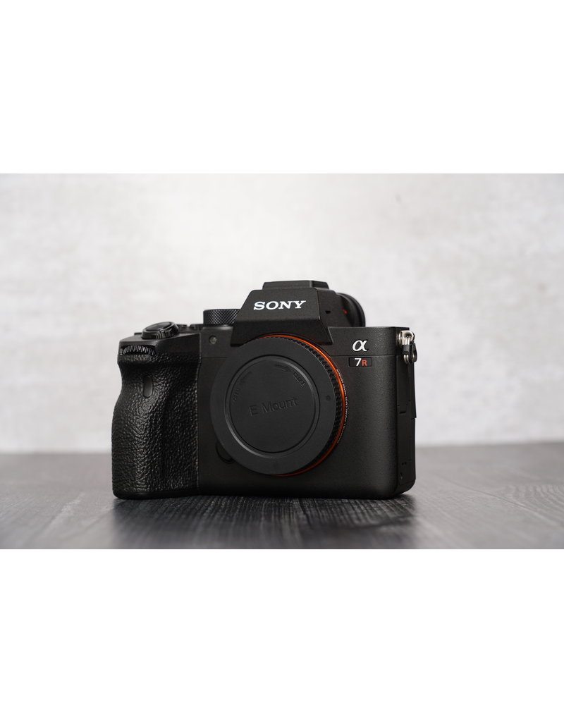 Sony Used Sony A7RIV Body Shutter Count: 48,600 clicks