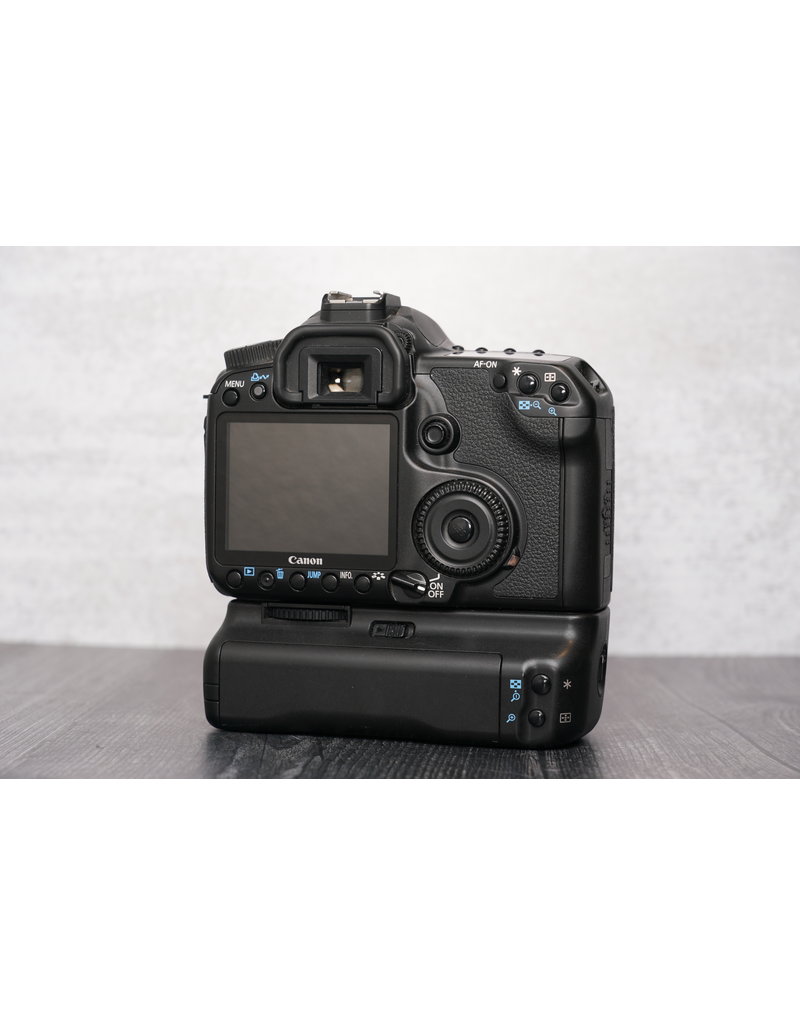 Canon Used Canon EOS 40D Body w/ Battery Grip