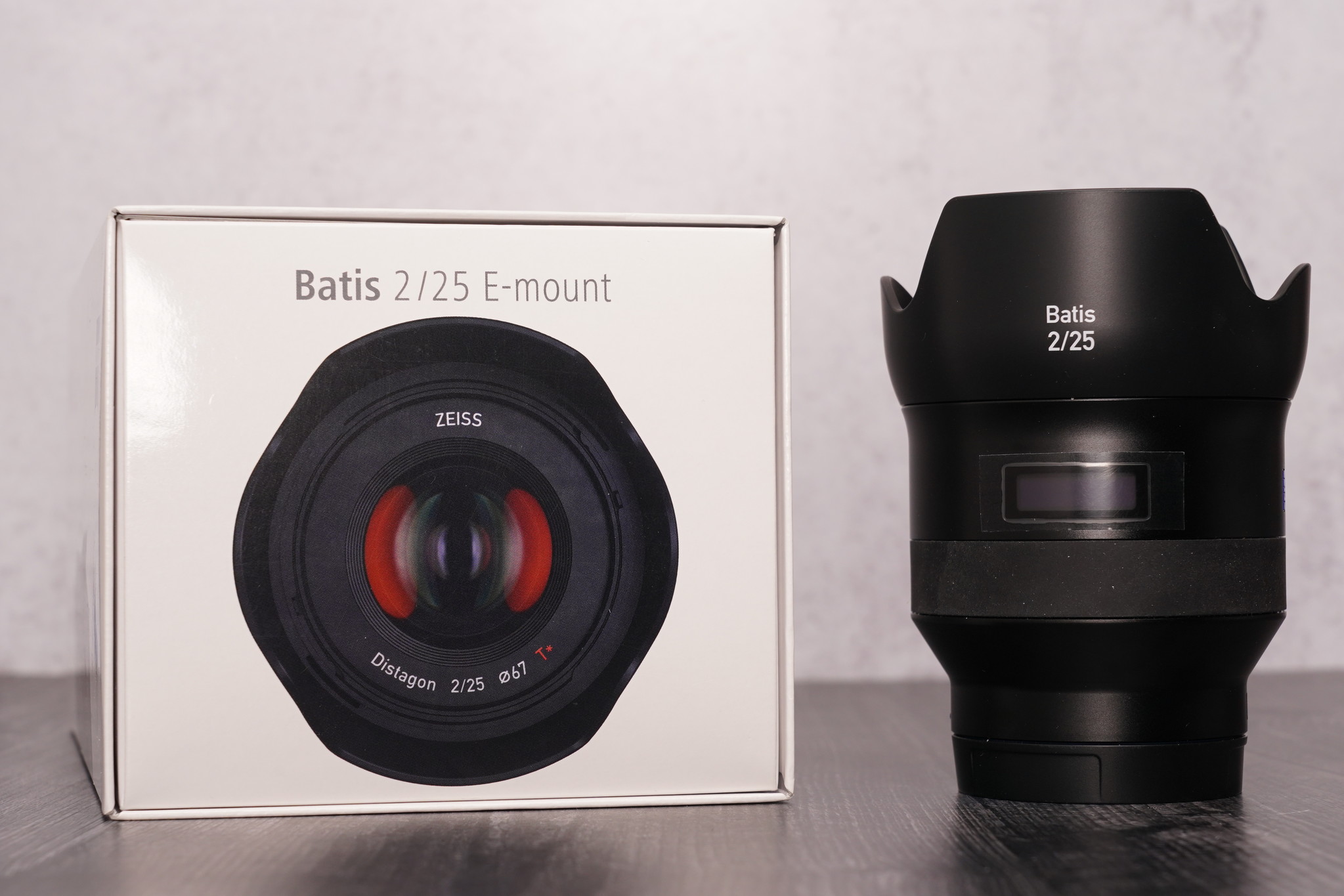 Used Zeiss Batis 25mm F/2.0 Lens for Sony FE w/Original Box