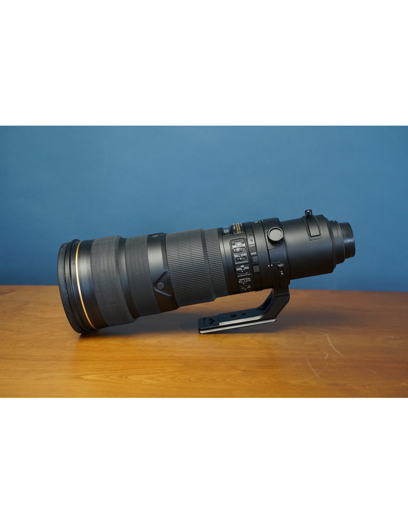 Nikon Used Nikon 500mm F/4 G ED VR Lens w/ Hood & Trunk