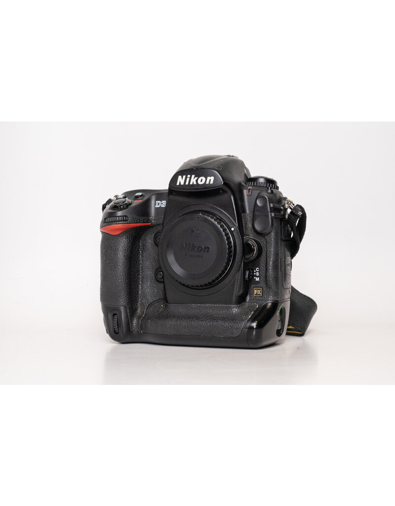 Nikon Used Nikon D3 Body Only w/Charger