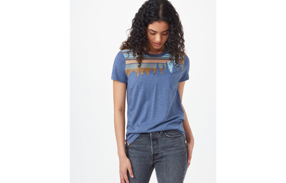 Women Retro Juniper Classic T-Shirt