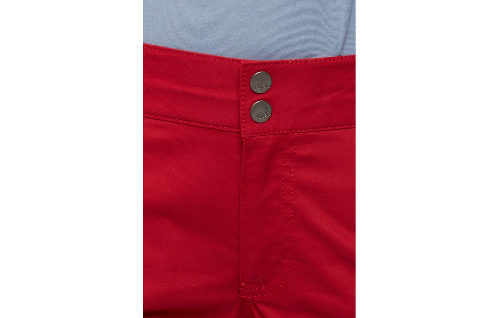 Women Zawn Shorts
