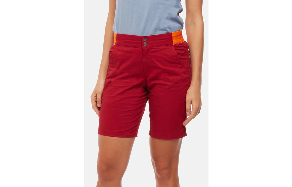 Women Zawn Shorts