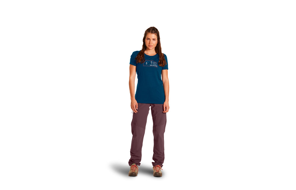 140 Cool Vintage Badge t-shirt Women