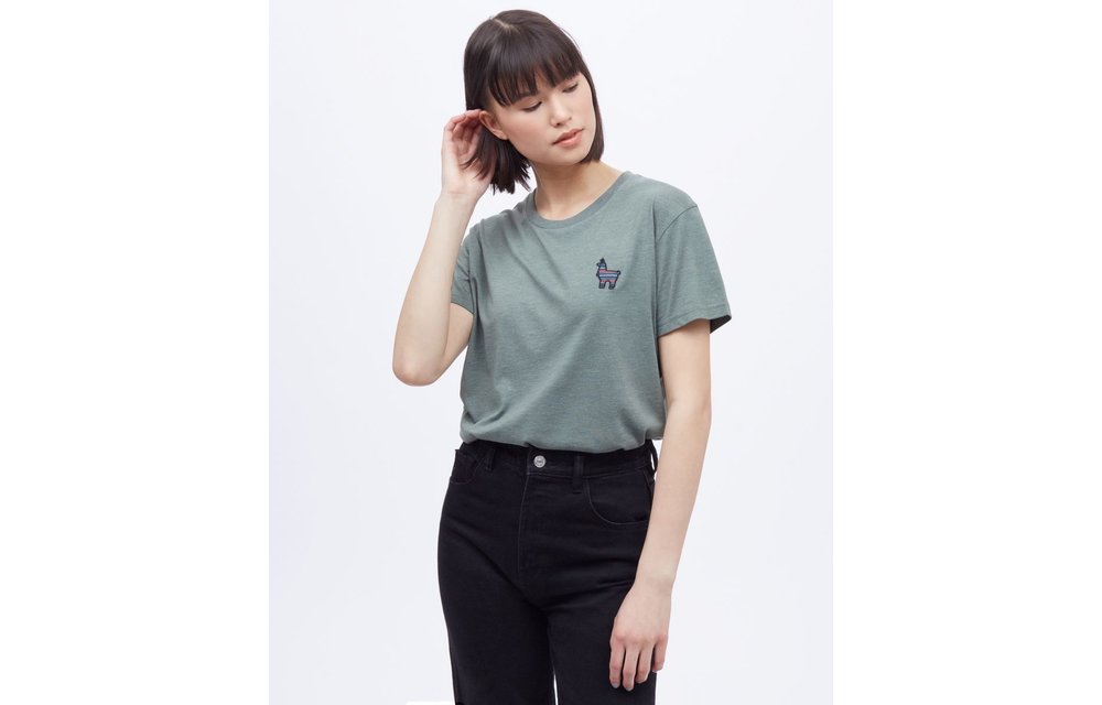 Women Peru Embroidered Llama T-Shirt