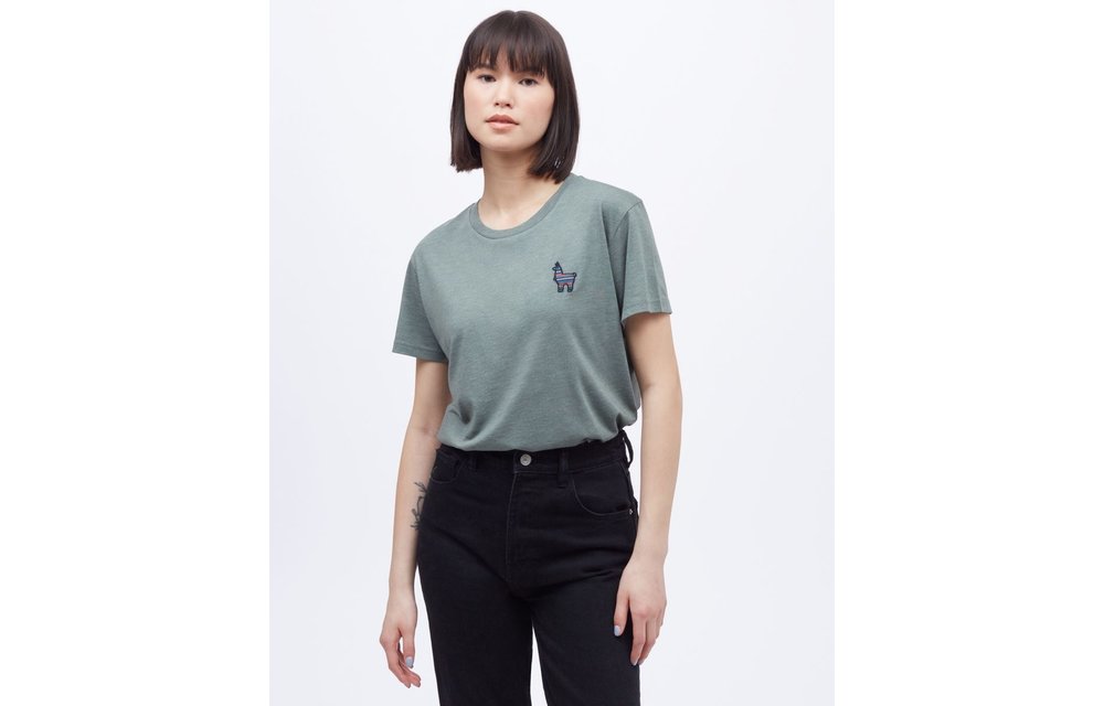 Women Peru Embroidered Llama T-Shirt