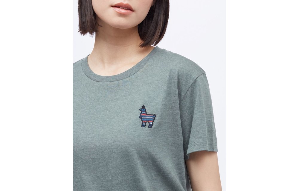 Women Peru Embroidered Llama T-Shirt