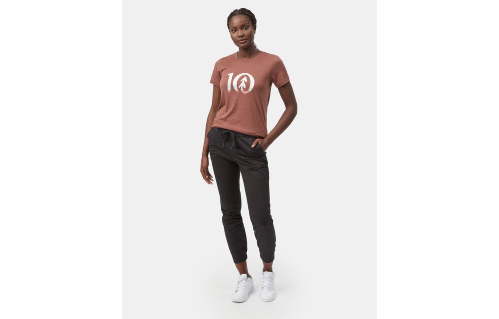 Women Mountain Sunset Ten Logo