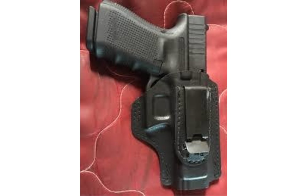 Safariland Concealment Holster  GLOCK 19/23