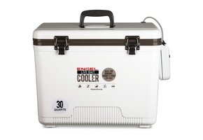 Engel 30 Quart Live Bait Drybox/Coolers with 2 Speed Aerator Pump and Net - White