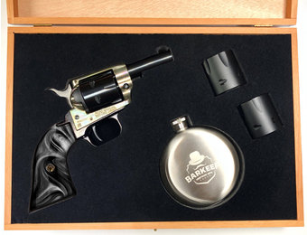 Heritage Barkeep kit .22LR Black Pearl Grip & Cedar Box