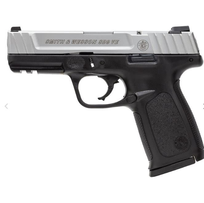 SD9 VE 9mm Luger Semi Auto Pistol 4" Barrel 16 Rounds Polymer Frame Two Tone Finish
