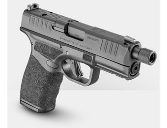 Springfield Hellcat 9mm Threaded Barrel Exclusive