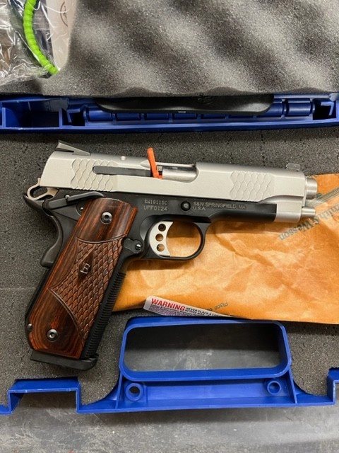 Used Smith & Wesson 1911SC E-Series 2 Tone .45 Auto
