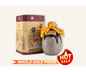 百年牛栏山白酒375ml Bai Nian Niu Lan Shan Erguotou $31