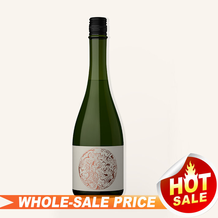 Dewazakura Dewasansan Green Ridge Junmai Ginjo Sake 1.8L 出羽桜 純
