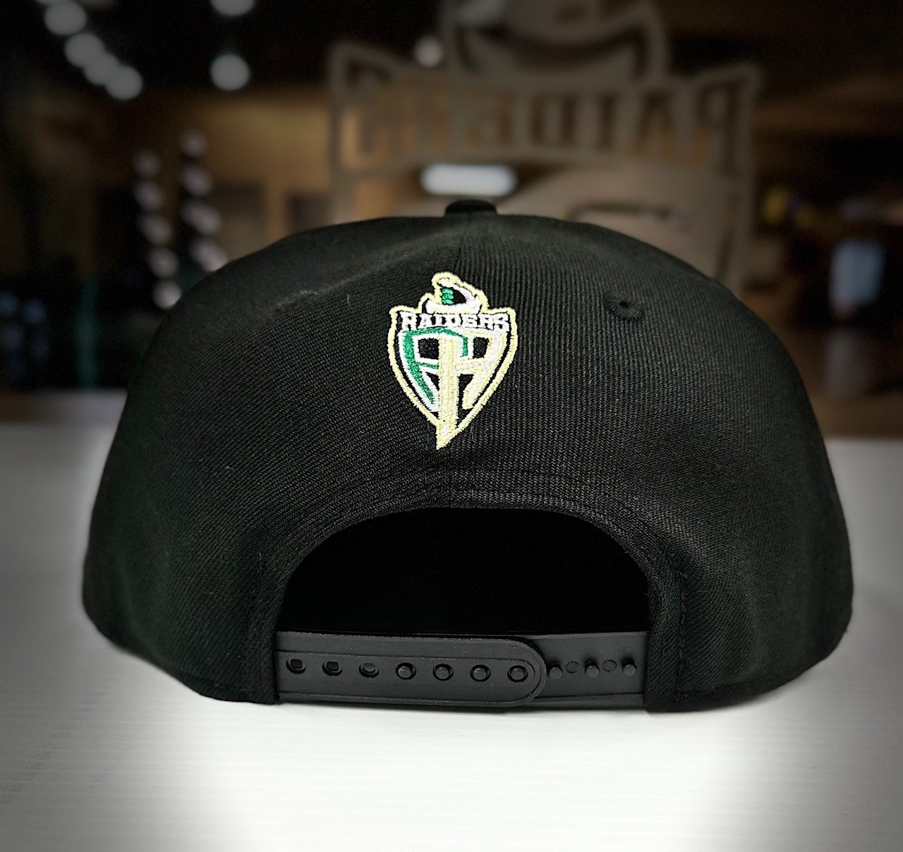 950 RAIDERS Black Snapback