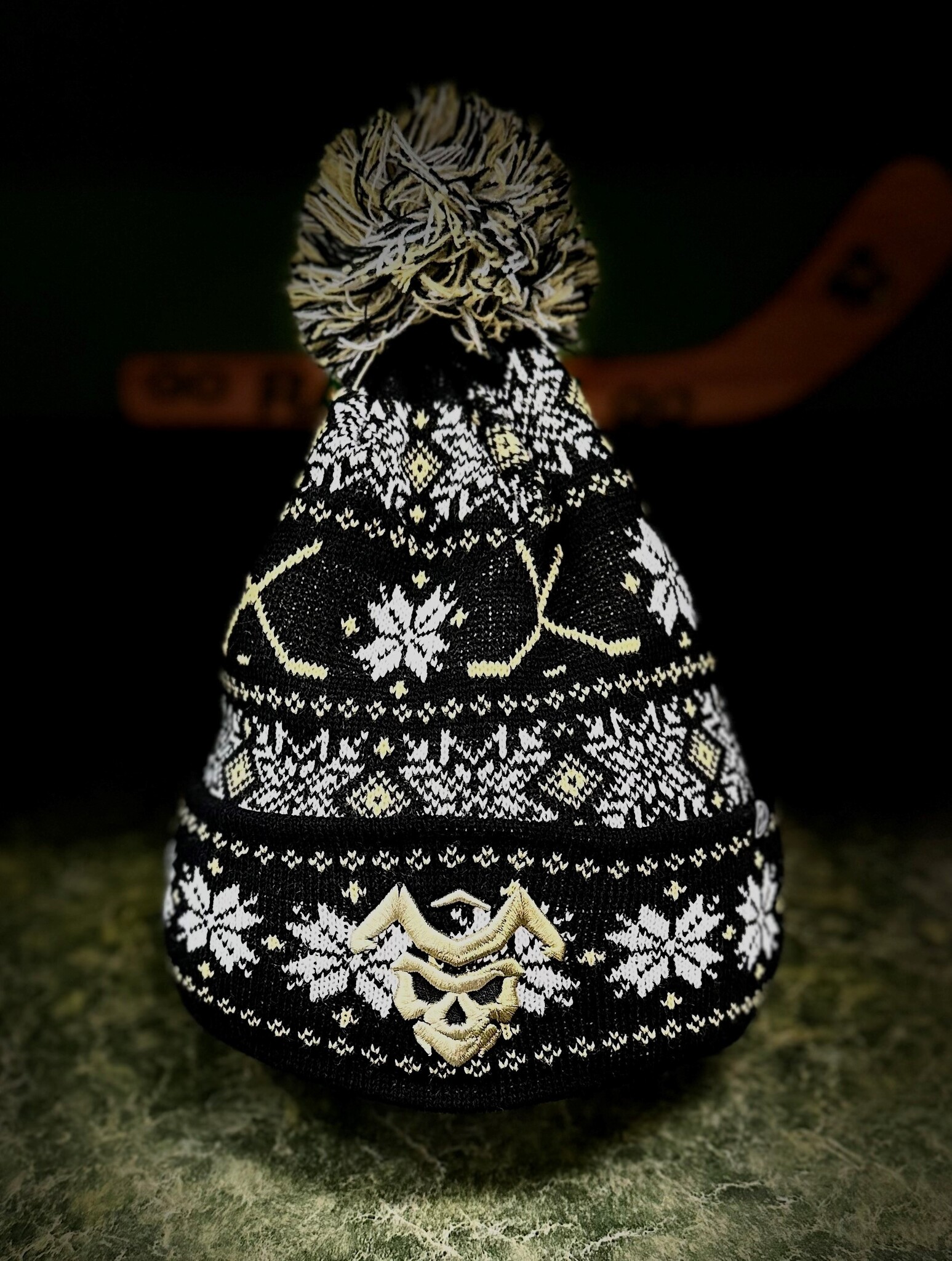 Raiders Klondile Knit Skull