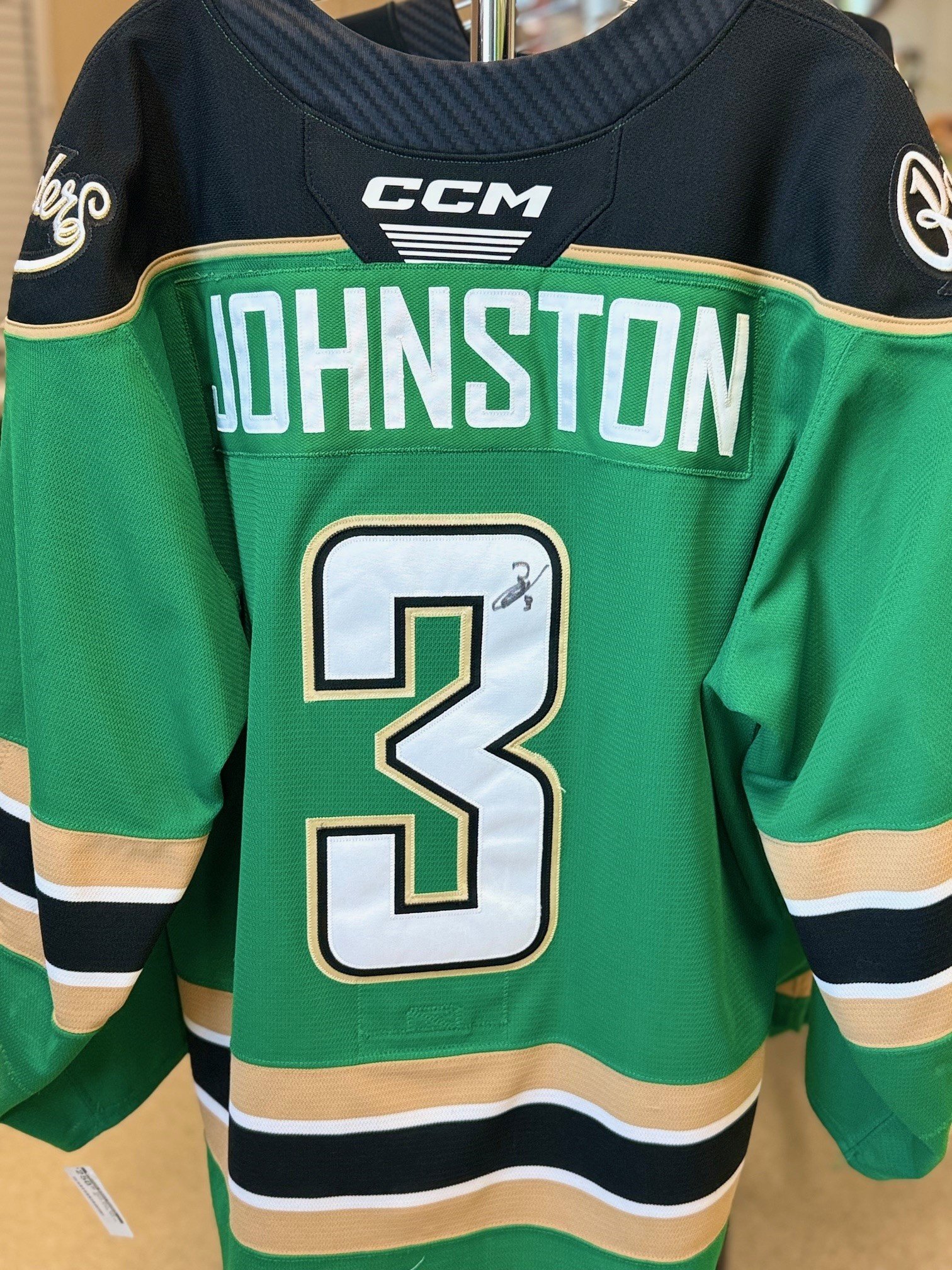 CCM GAME WORN / AUTHENTIC JERSEYS